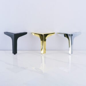 Kaki Sofa Segitiga