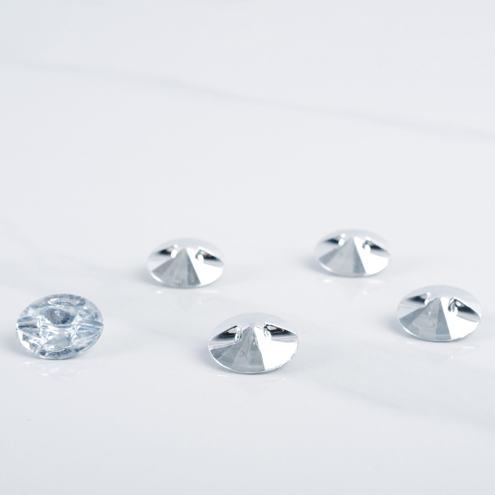 Kancing Kristal - Image 2